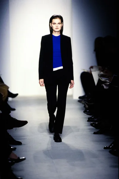 Look 5